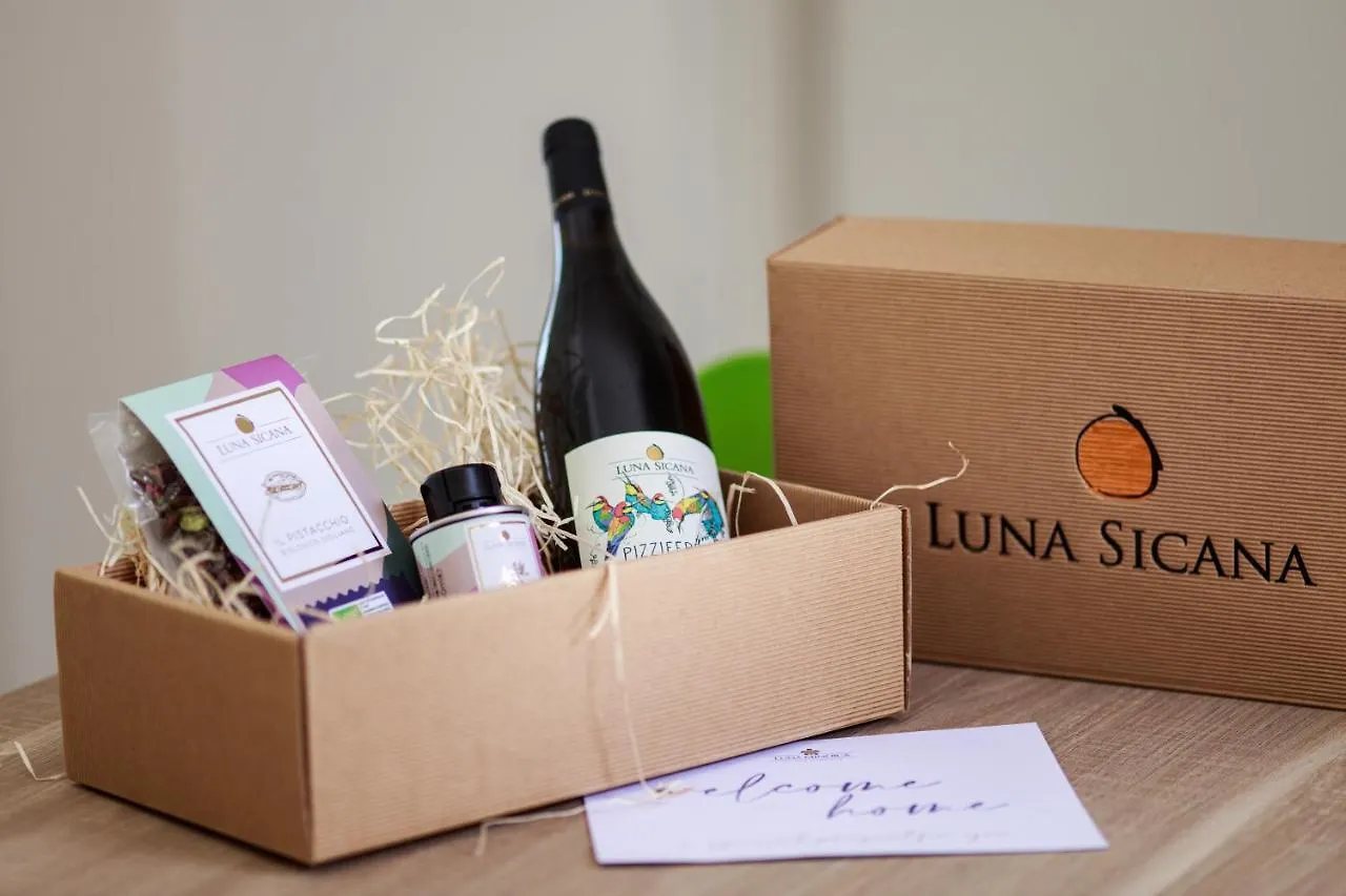 منتجع Luna Minoica Suites And Apartments مونتاليغرو