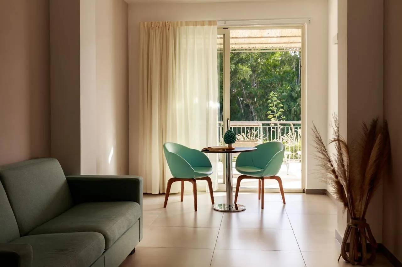 Resort Luna Minoica Suites And Apartments Montallegro