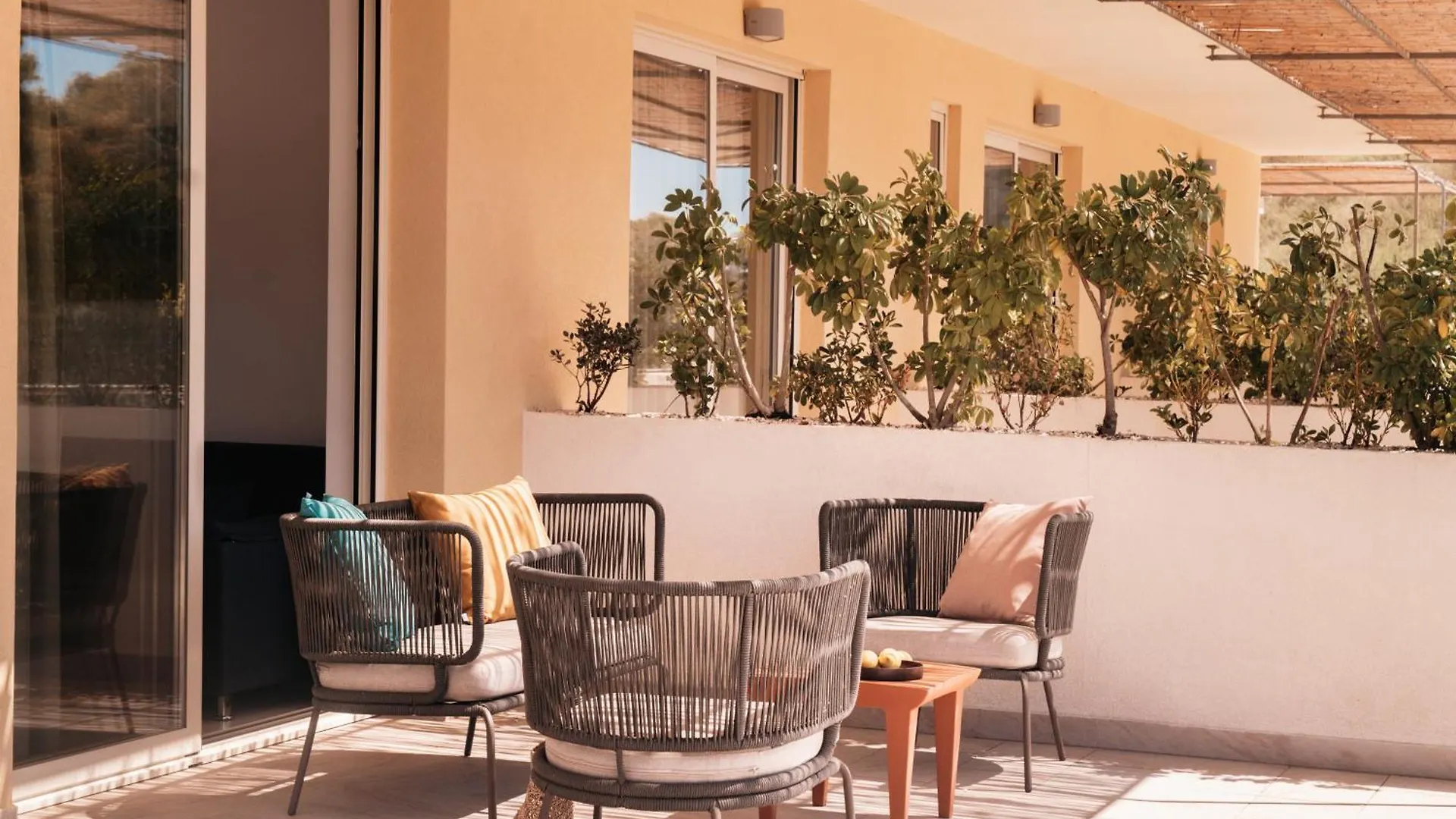Luna Minoica Suites And Apartments مونتاليغرو إيطاليا