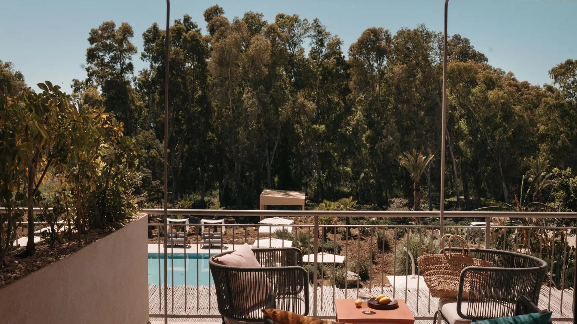 Luna Minoica Suites And Apartments مونتاليغرو إيطاليا