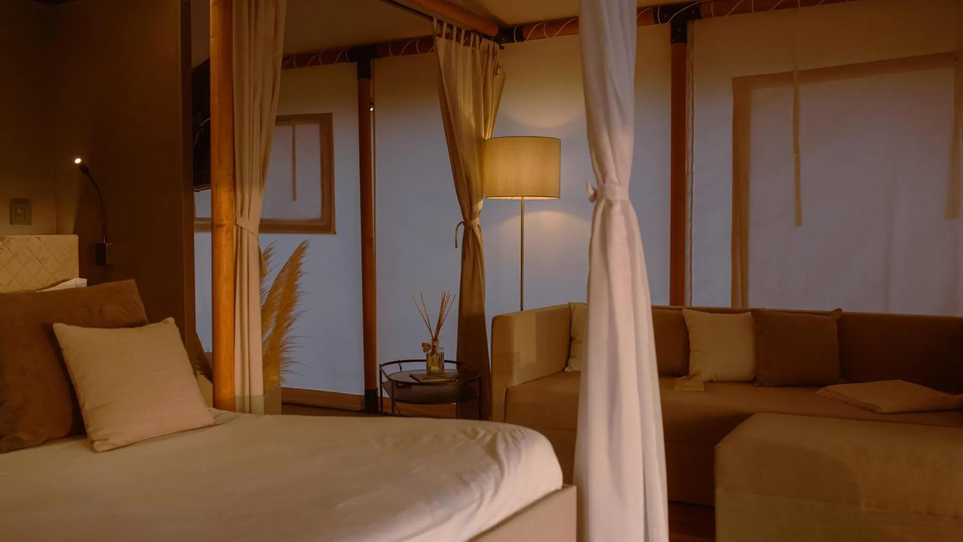 Luna Minoica Suites And Apartments Montallegro 3*,  Italien