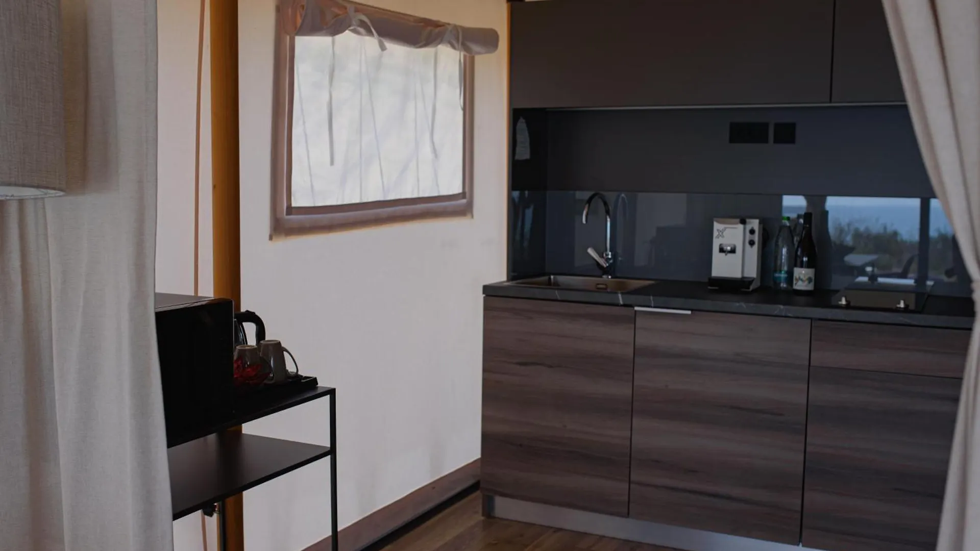 Luna Minoica Suites And Apartments Montallegro Resort