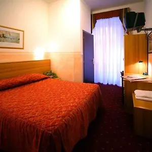 https://assarotti-hotel.hotelitalianriviera.com