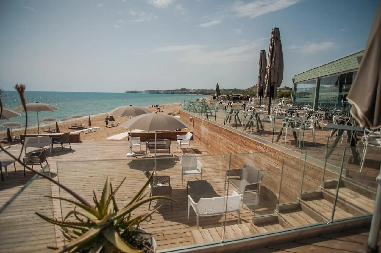 Luna Minoica Suites And Apartments Montallegro 3*,  Italy