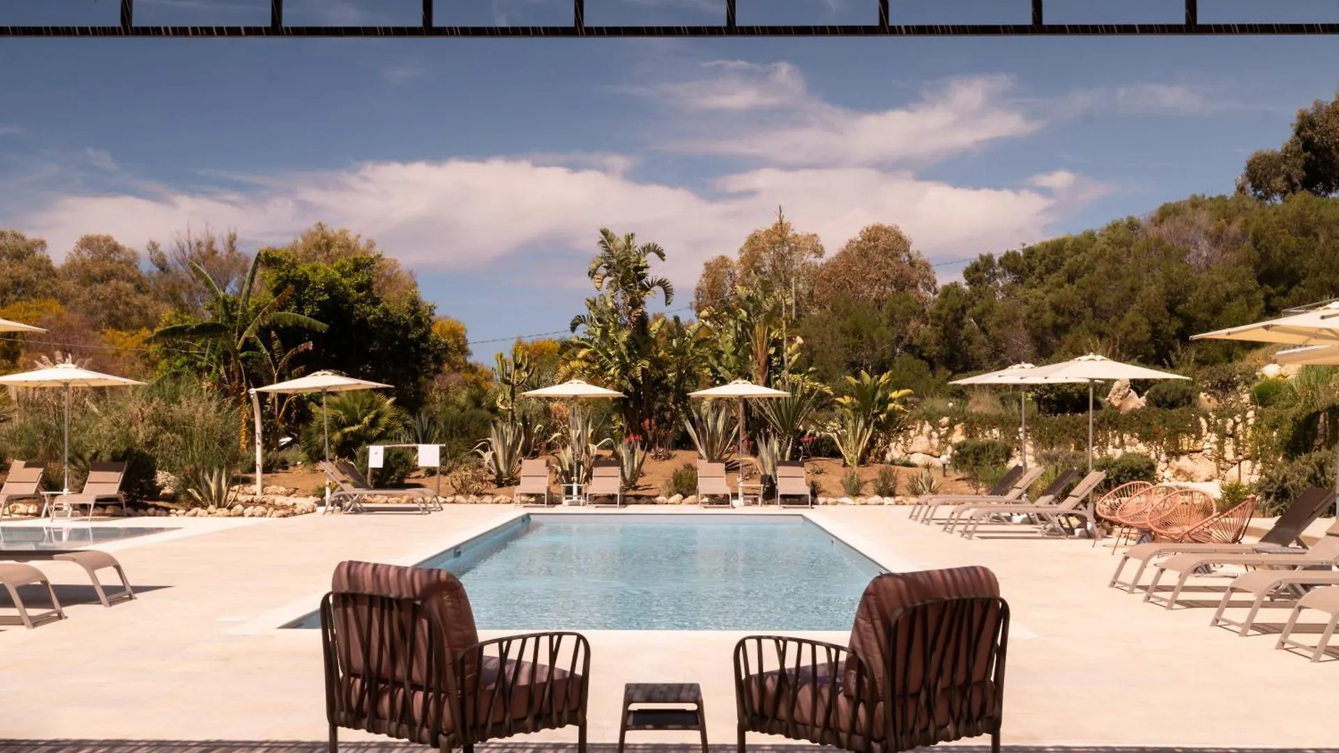 *** Resort Luna Minoica Suites And Apartments Montallegro Italy