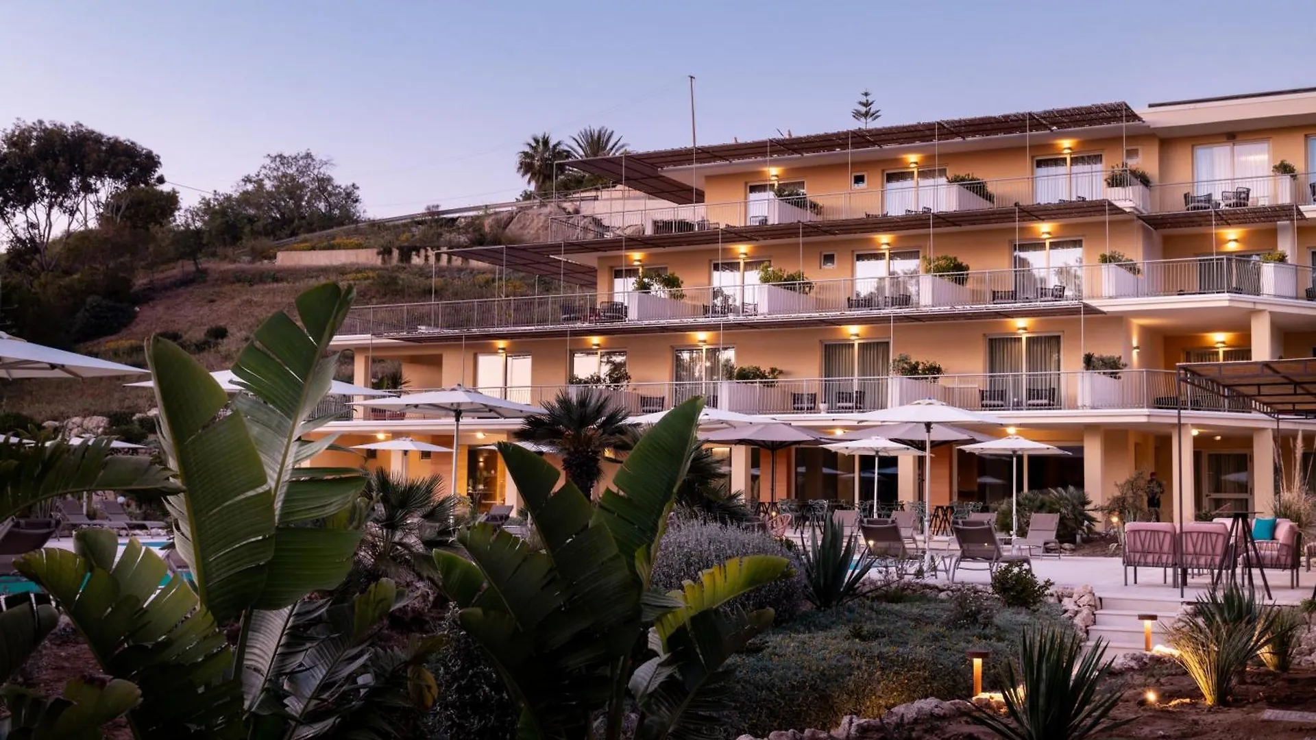 Luna Minoica Suites And Apartments Montallegro 3*,  Italy