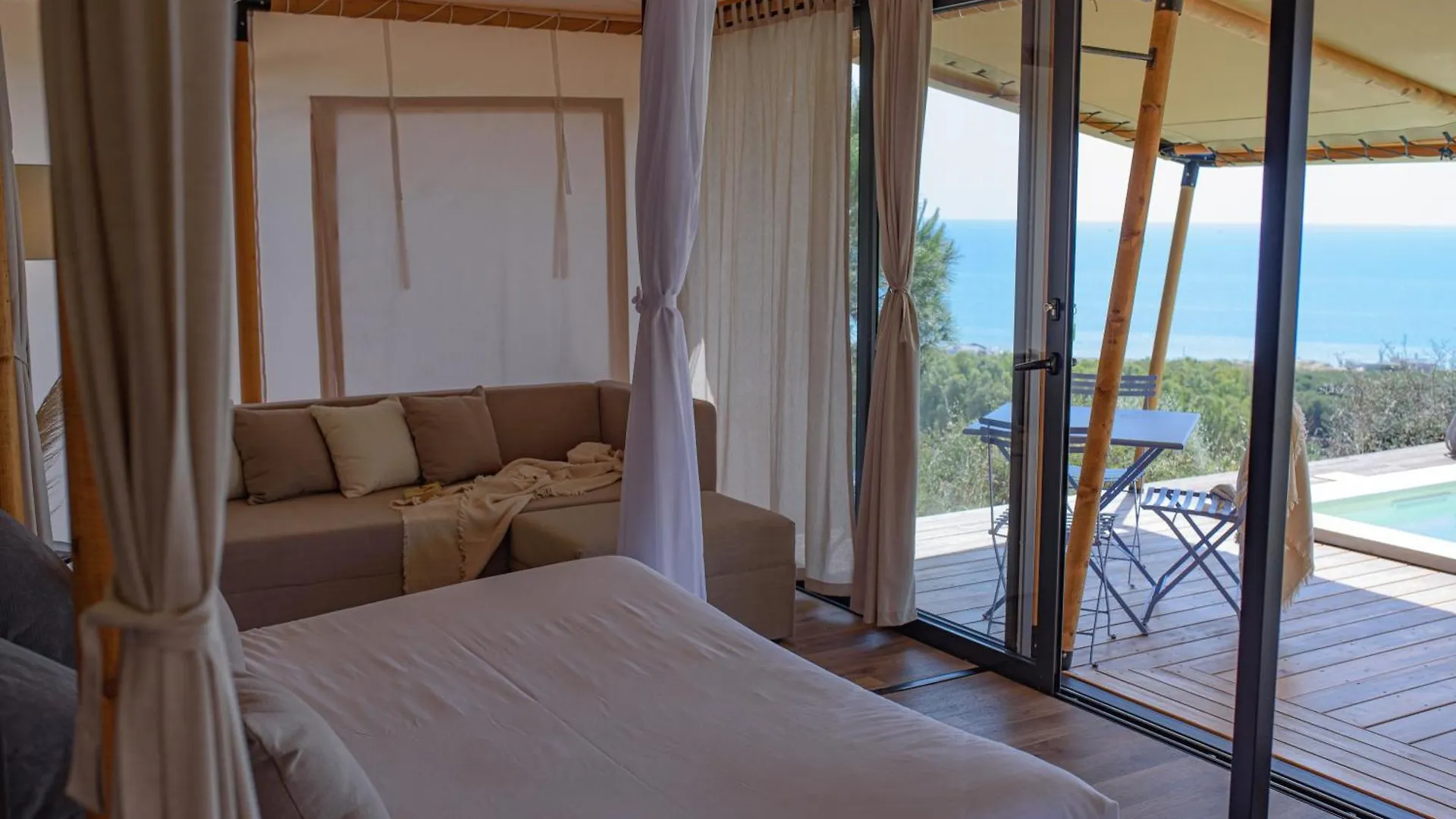 *** Resort Luna Minoica Suites And Apartments Montallegro Italy