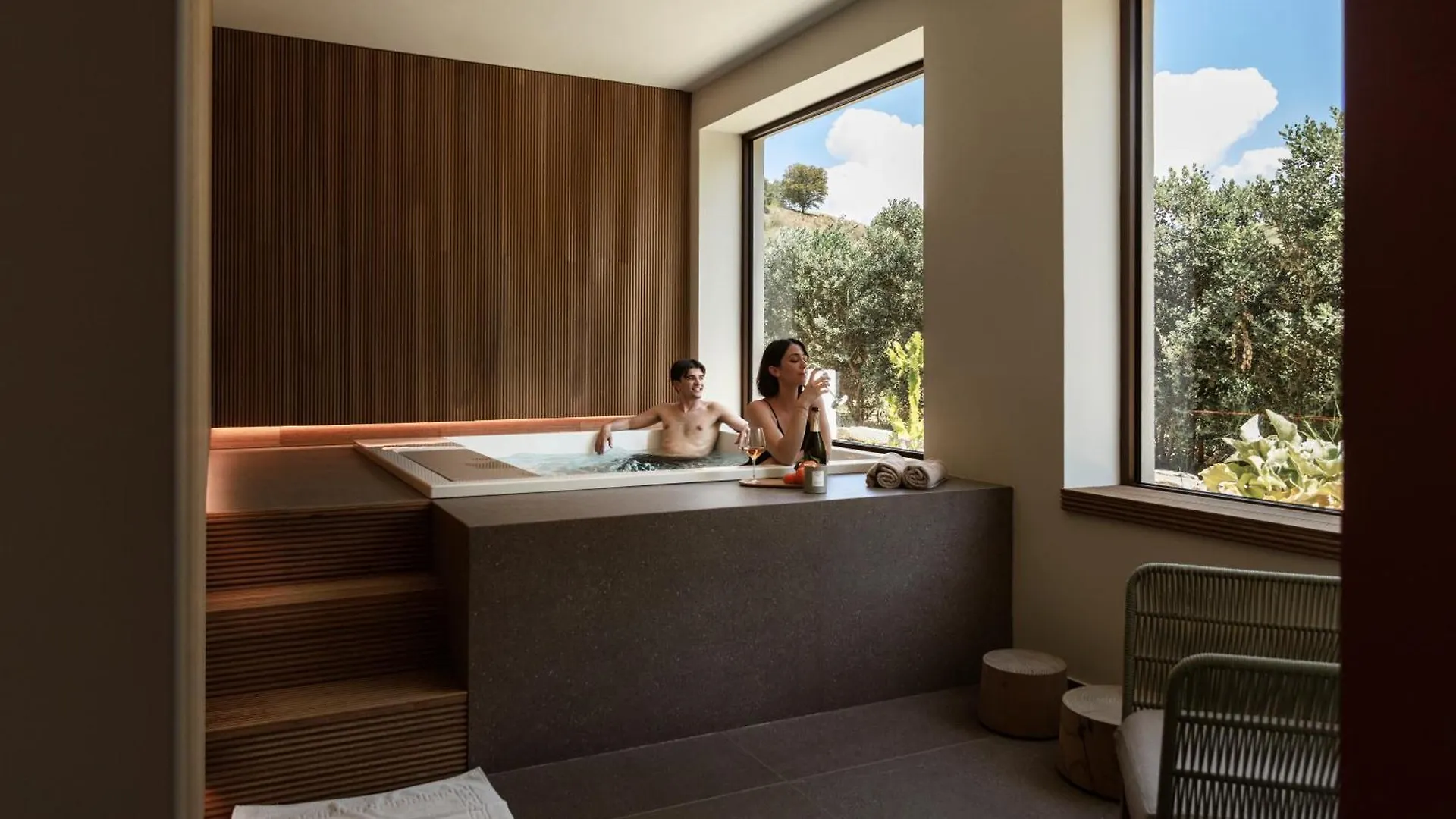 Luna Minoica Suites And Apartments Montallegro Station touristique